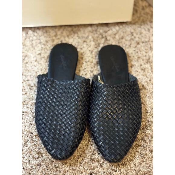 Universal thread size 8 1/2 slip ons - Picture 1 of 3